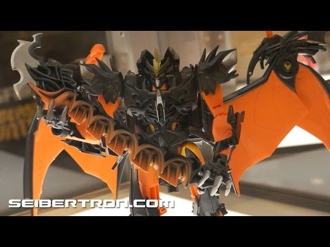 Transformers Prime Beast Hunters and Predacons Rising displays and diorama Botcon 2013