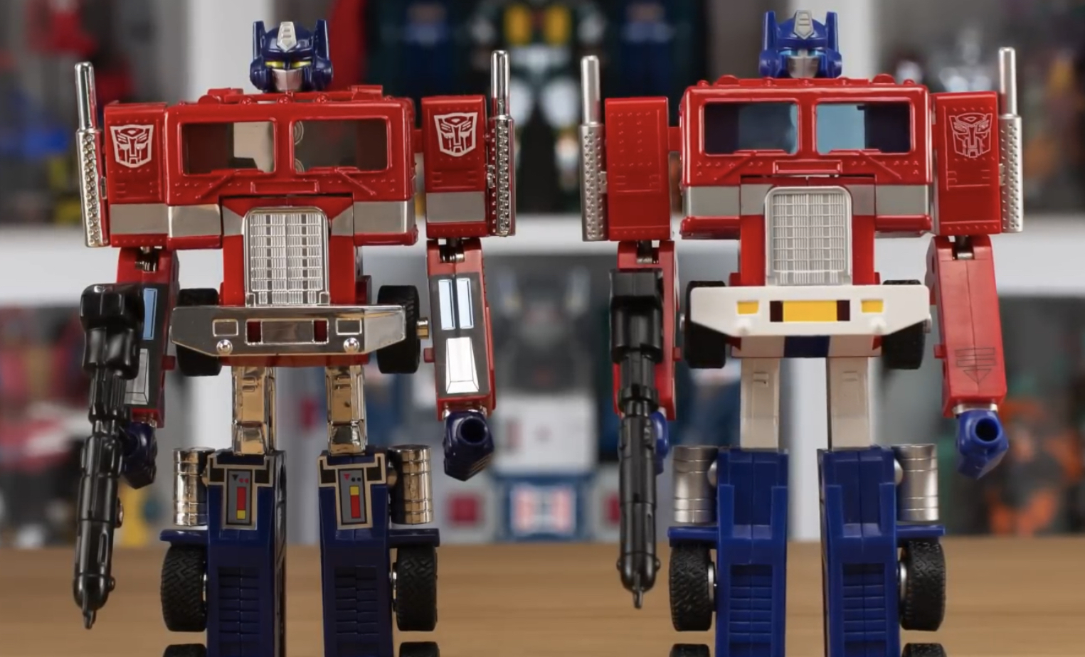 Reviews of 2024 Walmart G1 Reissue Optimus Prime in Cartoon Deco with Comparisons