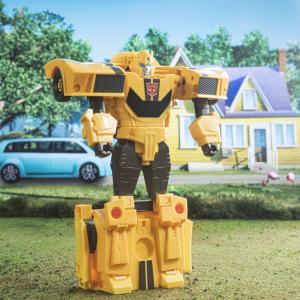 Spin-Changer Bumblebee with Mo Malto (Transformers Earthspark)