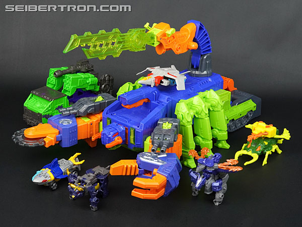 Transformers News: New Galleries: Transformers Cyberworld Armored Cyber Changers Wave 1 and 2 Transformers News: New Galleries: Transformers Cyberworld Armored Cyber Changers Wave 1 and 2