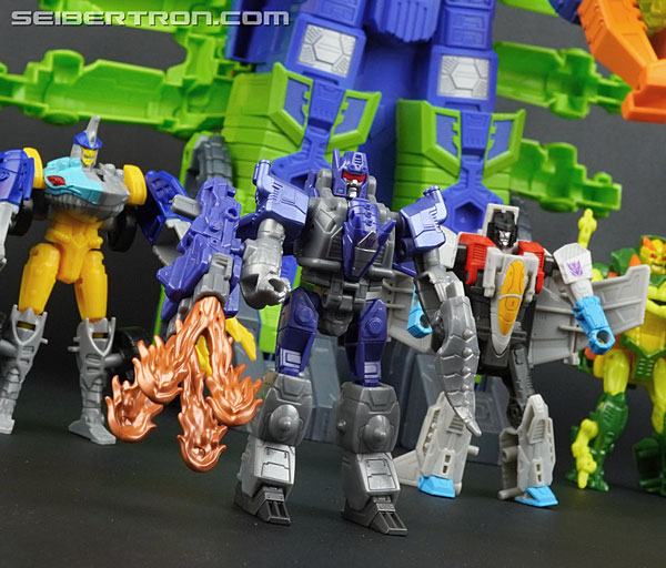 Transformers News: New Galleries: Transformers Cyberworld Armored Cyber Changers Wave 1 and 2 Transformers News: New Galleries: Transformers Cyberworld Armored Cyber Changers Wave 1 and 2