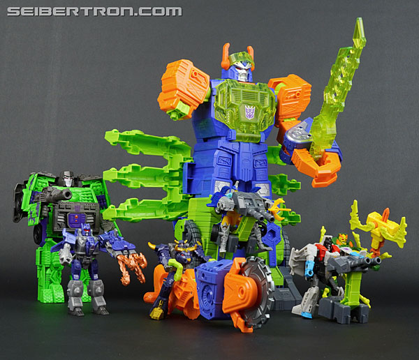 Transformers News: New Galleries: Transformers Cyberworld Ultimate Megatron, Scorponok, Grimlock and Mirage Transformers News: New Galleries: Transformers Cyberworld Ultimate Megatron, Scorponok, Grimlock and Mirage